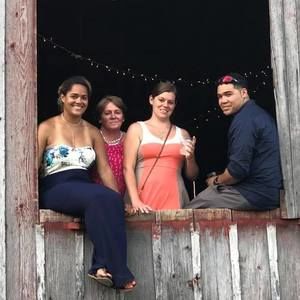 Meet your Posher, Shirley